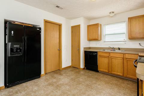 1414 Ithaca Dr, Columbus, OH 43228 photo 12