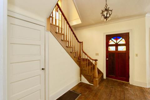 243 S State St, Marion, OH 43302 photo 6