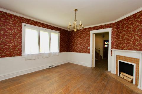 243 S State St, Marion, OH 43302 photo 14