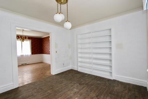 243 S State St, Marion, OH 43302 photo 24