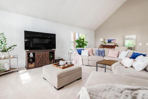 7627 Tullymore Dr, Dublin, OH 43016 photo 6