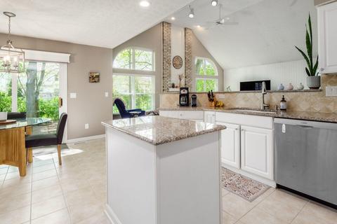 7627 Tullymore Dr, Dublin, OH 43016 photo 13