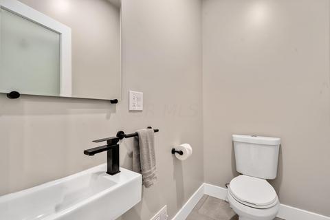 1567 E Long St, Columbus, OH 43203 photo 33