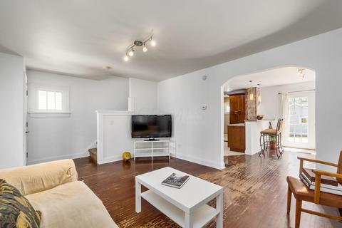 537 E Moler St, Columbus, OH 43207 photo 8