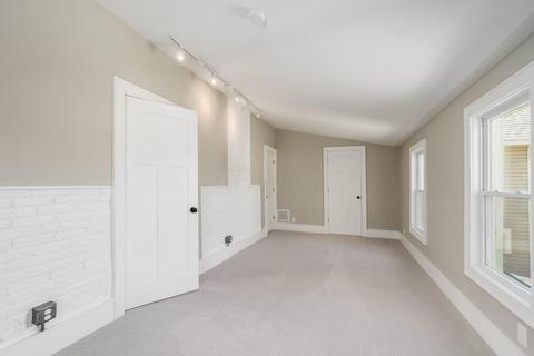 92 E Moler St, Columbus, OH 43207 photo 27