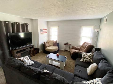 1251 S Pickaway St, Circleville, OH 43113 photo 3