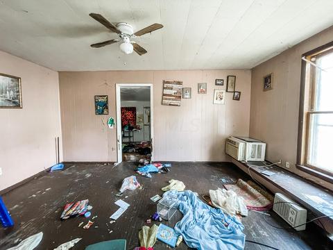 444 E Union St, Circleville, OH 43113 photo 9