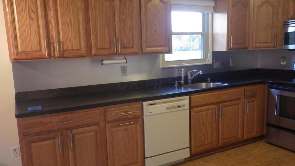  8052 Lakeloop Dr, Westerville, OH 43081 photo 5