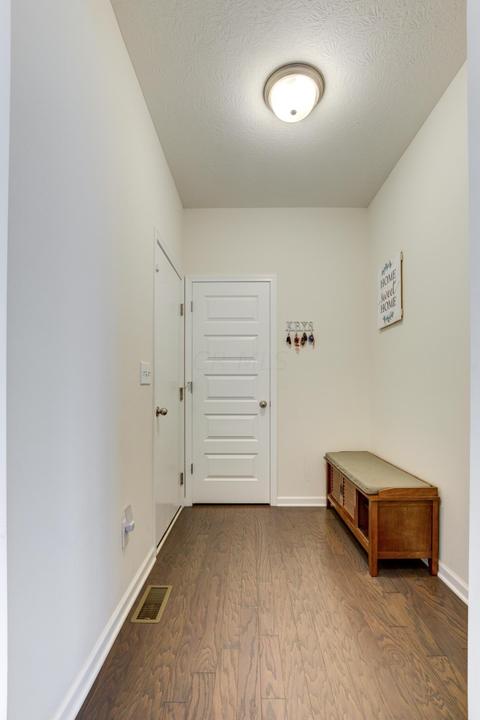 230 Winter Shadow Loop, Delaware, OH 43015 photo 18