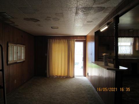 836 Atwater Ave, Circleville, OH 43113 photo 9
