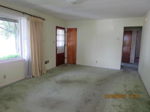 836 Atwater Ave, Circleville, OH 43113 photo 4
