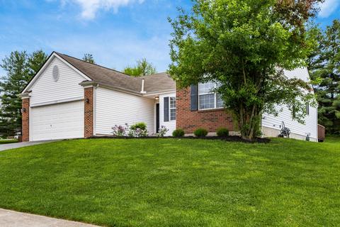 133 Rolling Acre Dr, Lithopolis, OH 43136 photo 2