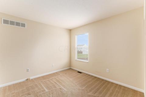 133 Rolling Acre Dr, Lithopolis, OH 43136 photo 24