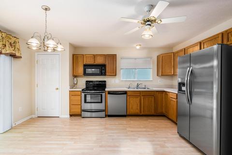 133 Rolling Acre Dr, Lithopolis, OH 43136 photo 19