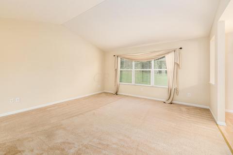 133 Rolling Acre Dr, Lithopolis, OH 43136 photo 13