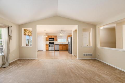 133 Rolling Acre Dr, Lithopolis, OH 43136 photo 16