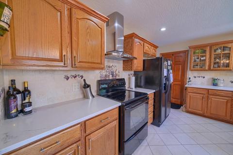 1051 Ridge Dr, Circleville, OH 43113 photo 23