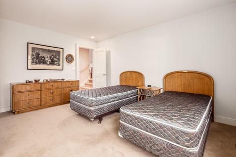 12 Lyonsgate Rd, Bexley, OH 43209 photo 43