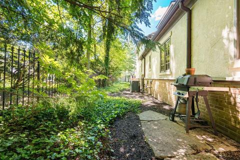 12 Lyonsgate Rd, Bexley, OH 43209 photo 54