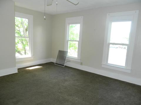 723 E Main St, Newark, OH 43055 photo 5