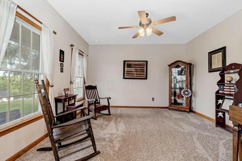 17 Clyde Ct, Hebron, OH 43025 photo 9
