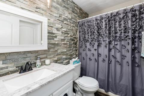 1810 Pine Rd, Heath, OH 43056 photo 19