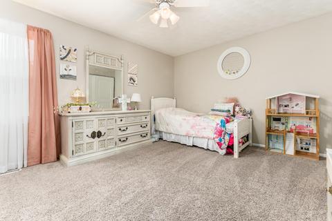 1810 Pine Rd, Heath, OH 43056 photo 22