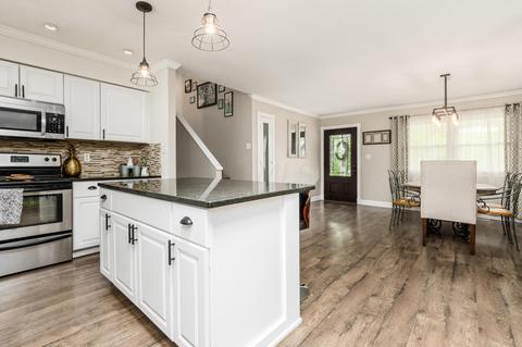 1810 Pine Rd, Heath, OH 43056 photo 8
