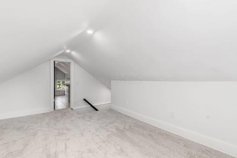 46 E Welch Ave, Columbus, OH 43207 photo 47
