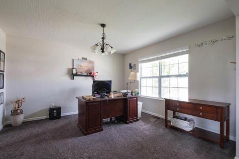 683 Crestview Dr, Lithopolis, OH 43136 photo 6