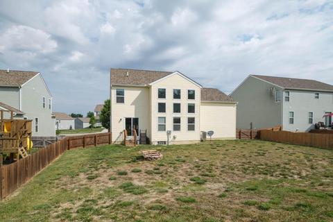 683 Crestview Dr, Lithopolis, OH 43136 photo 4