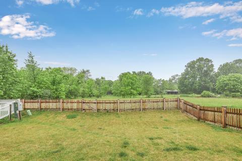 717 Wallace Dr, Delaware, OH 43015 photo 4