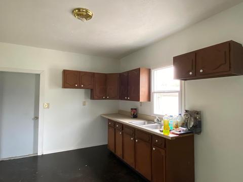 182 E George St, Marion, OH 43302 photo 5