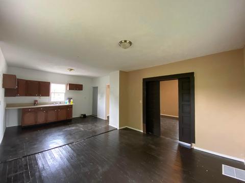 182 E George St, Marion, OH 43302 photo 6