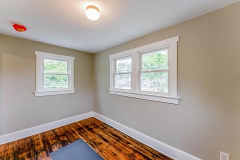 590 E Weber Rd, Columbus, OH 43202 photo 17