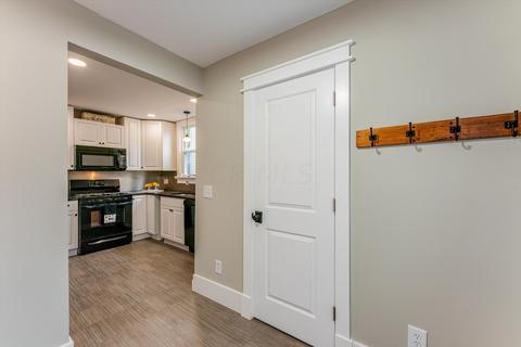 590 E Weber Rd, Columbus, OH 43202 photo 12