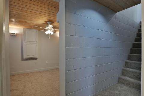 896 E Longview Ave, Columbus, OH 43224 photo 29
