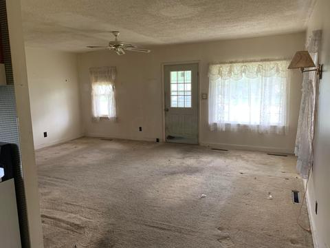 174 Third Ave, Circleville, OH 43113 photo 4