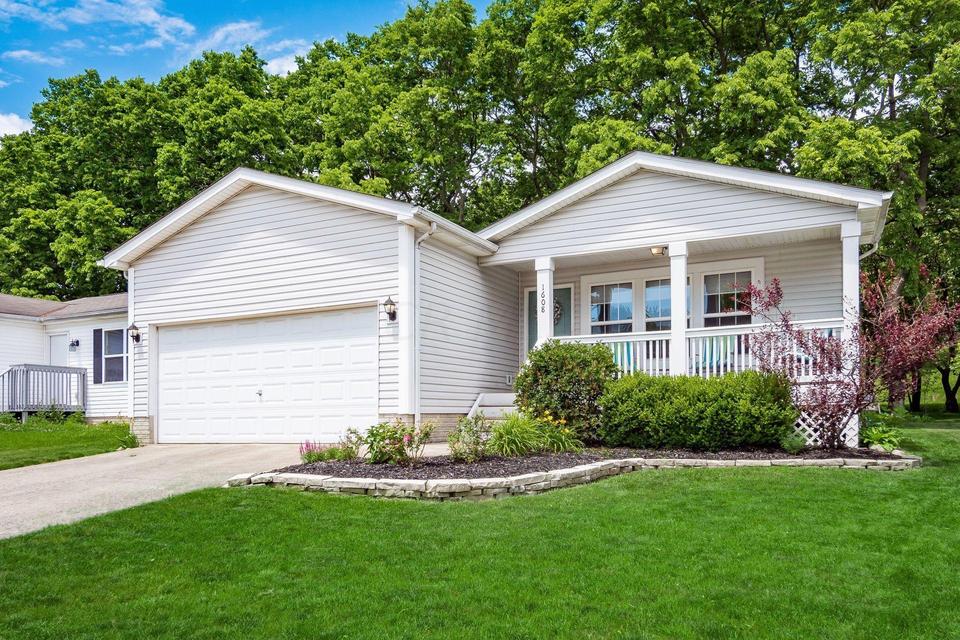  1608 Tall Meadows Dr, Columbus, OH 43223 photo 33