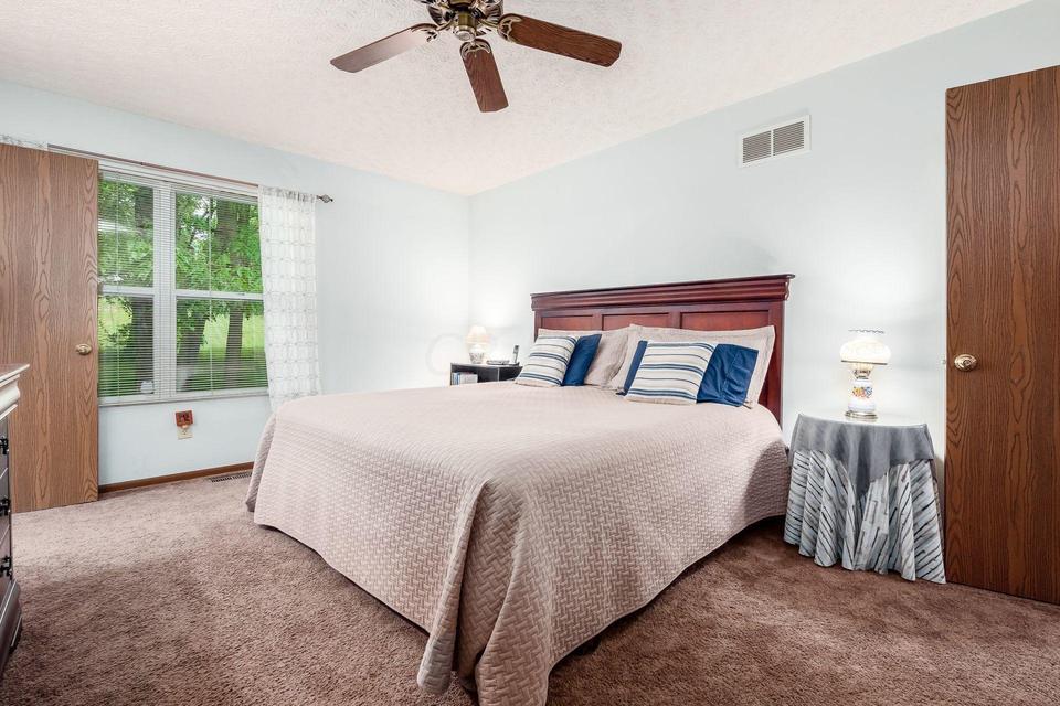  1608 Tall Meadows Dr, Columbus, OH 43223 photo 14