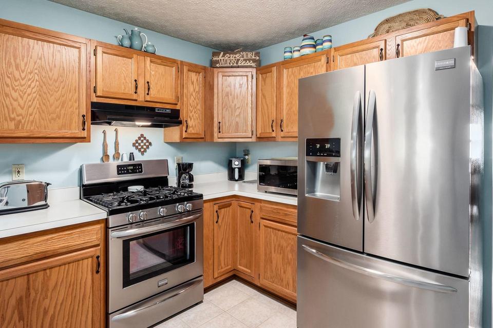  1608 Tall Meadows Dr, Columbus, OH 43223 photo 10