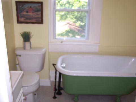 231 E Maynard Ave, Columbus, OH 43202 photo 22