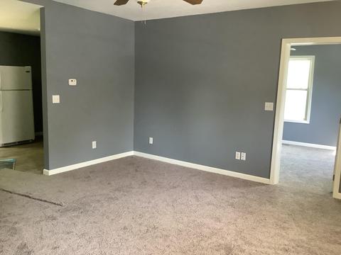 156 E Water St, Circleville, OH 43113 photo 5