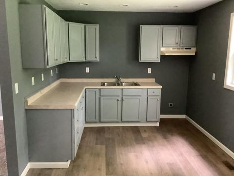 156 E Water St, Circleville, OH 43113 photo 6