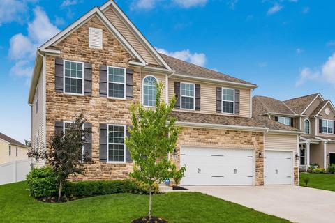 714 Green Forest Pl, Lithopolis, OH 43136 photo 3