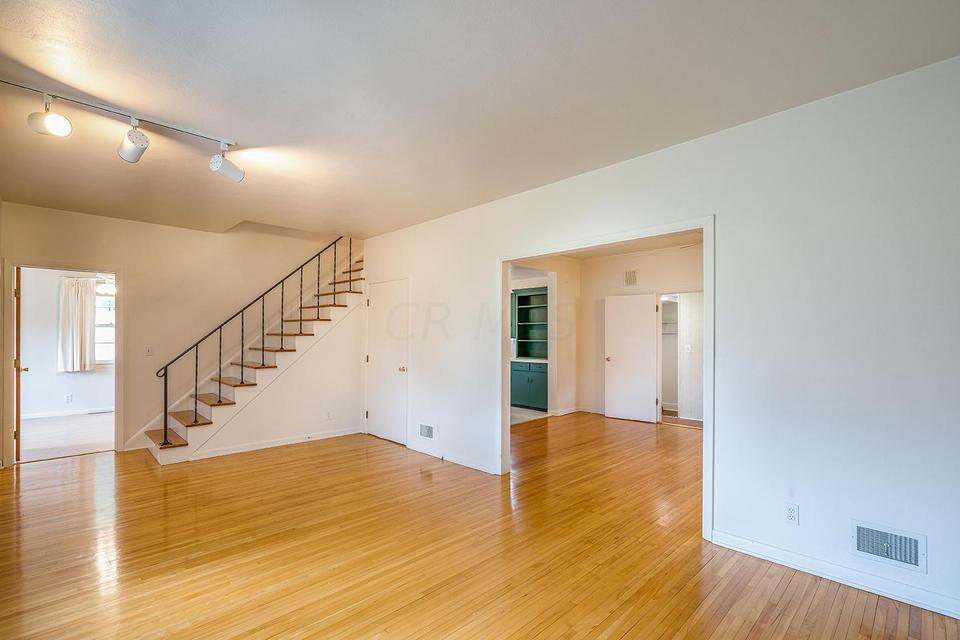  142 Dry Creek Rd, Newark, OH 43055 photo 4