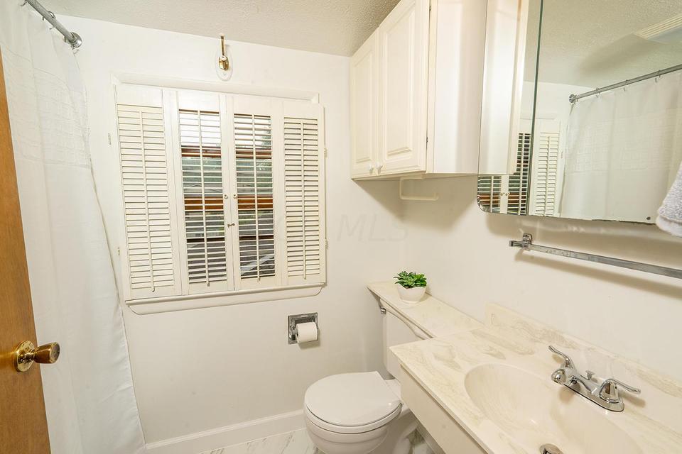  142 Dry Creek Rd, Newark, OH 43055 photo 19