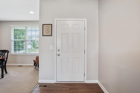 554 Eagle Walk Rd, Delaware, OH 43015 photo 8