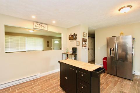 2597 Lee Rd, Marion, OH 43302 photo 10