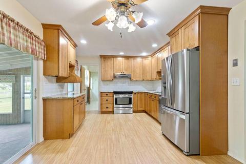 12380 Oak Dr, Orient, OH 43146 photo 2